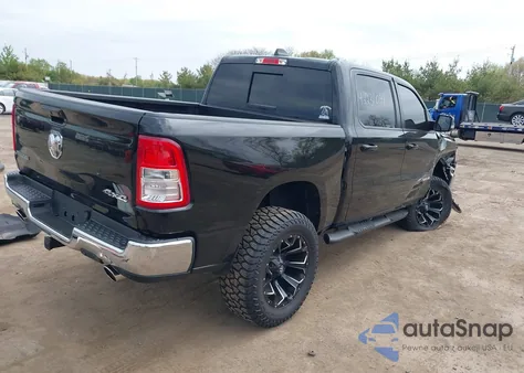 2021 Ram 1500 Big Horn z USA, uszkodzony, nr VIN 1C6SRFFT8MN504234